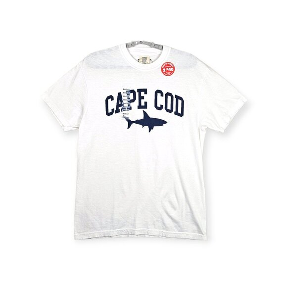 🛍️ Comfort Colors Cape Cod Shark T-Shirt - Men's Medium - White - Picture 1 of 9